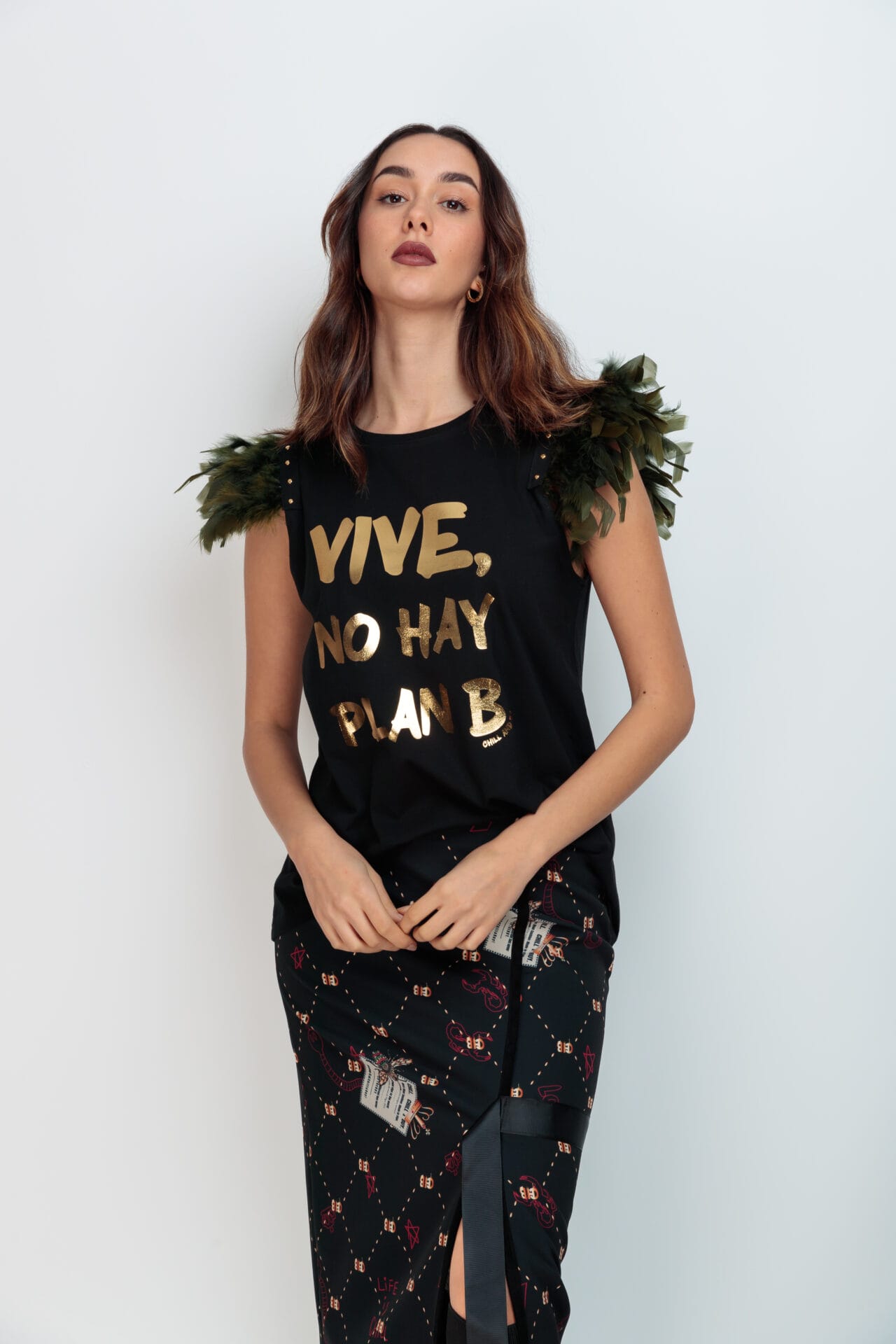 CAMISETA PLUMAS VERDES PLAN B